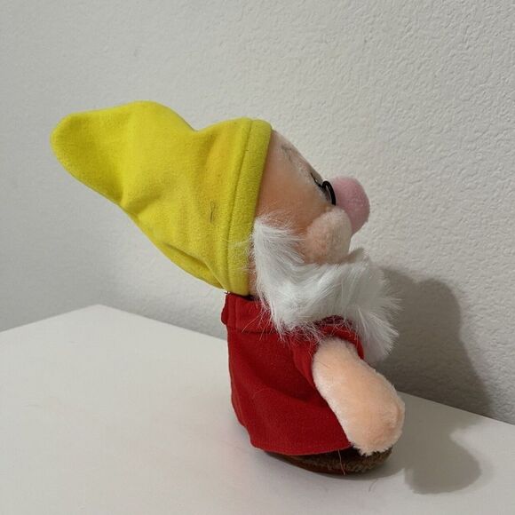 Vintage Disney Doc Plush Snow White and the Seven Dwarfs 8" - Picture 6 of 9